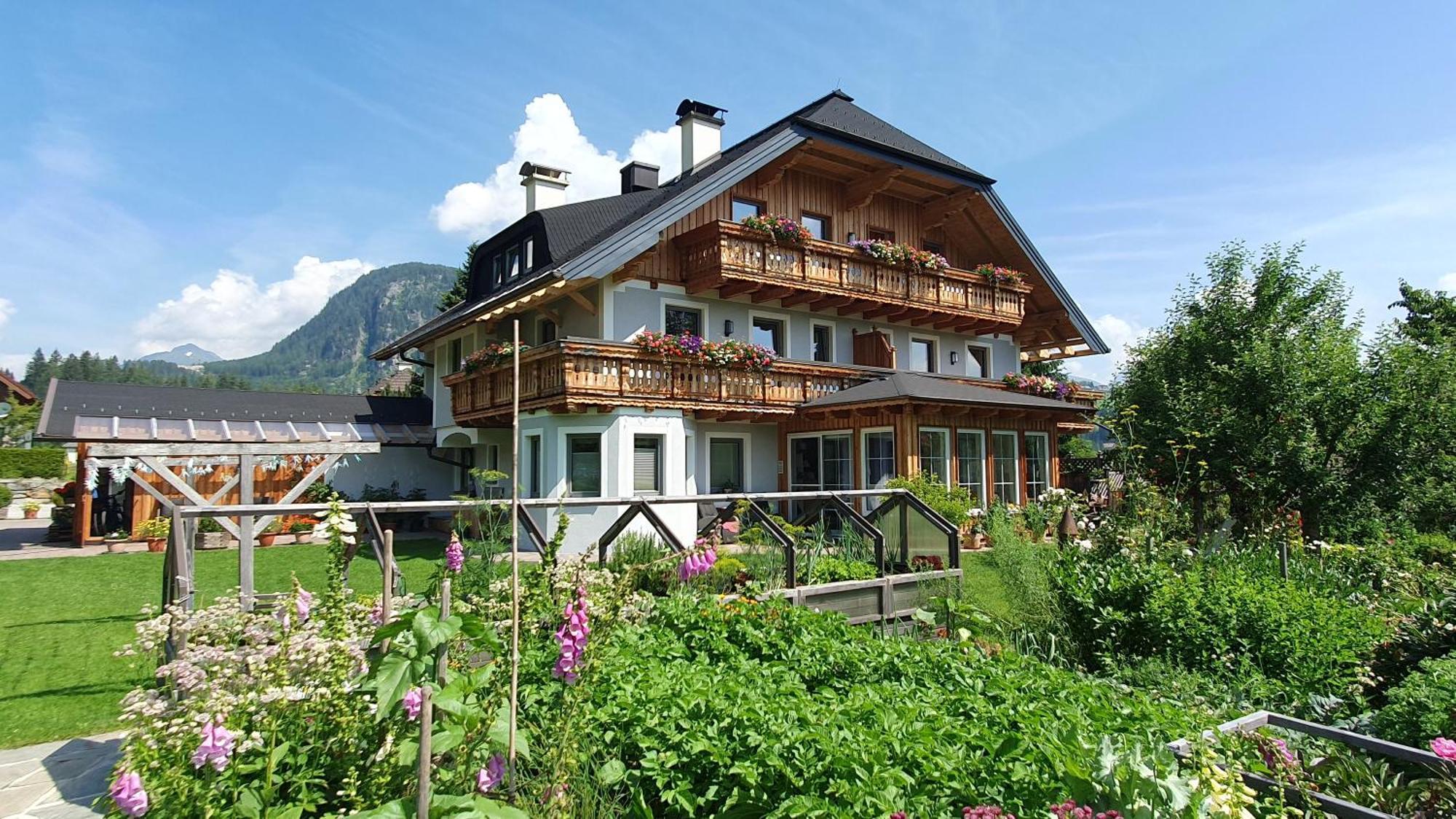 Ferienwohnungen Haus-Holzer Маутерндорф Екстериор снимка